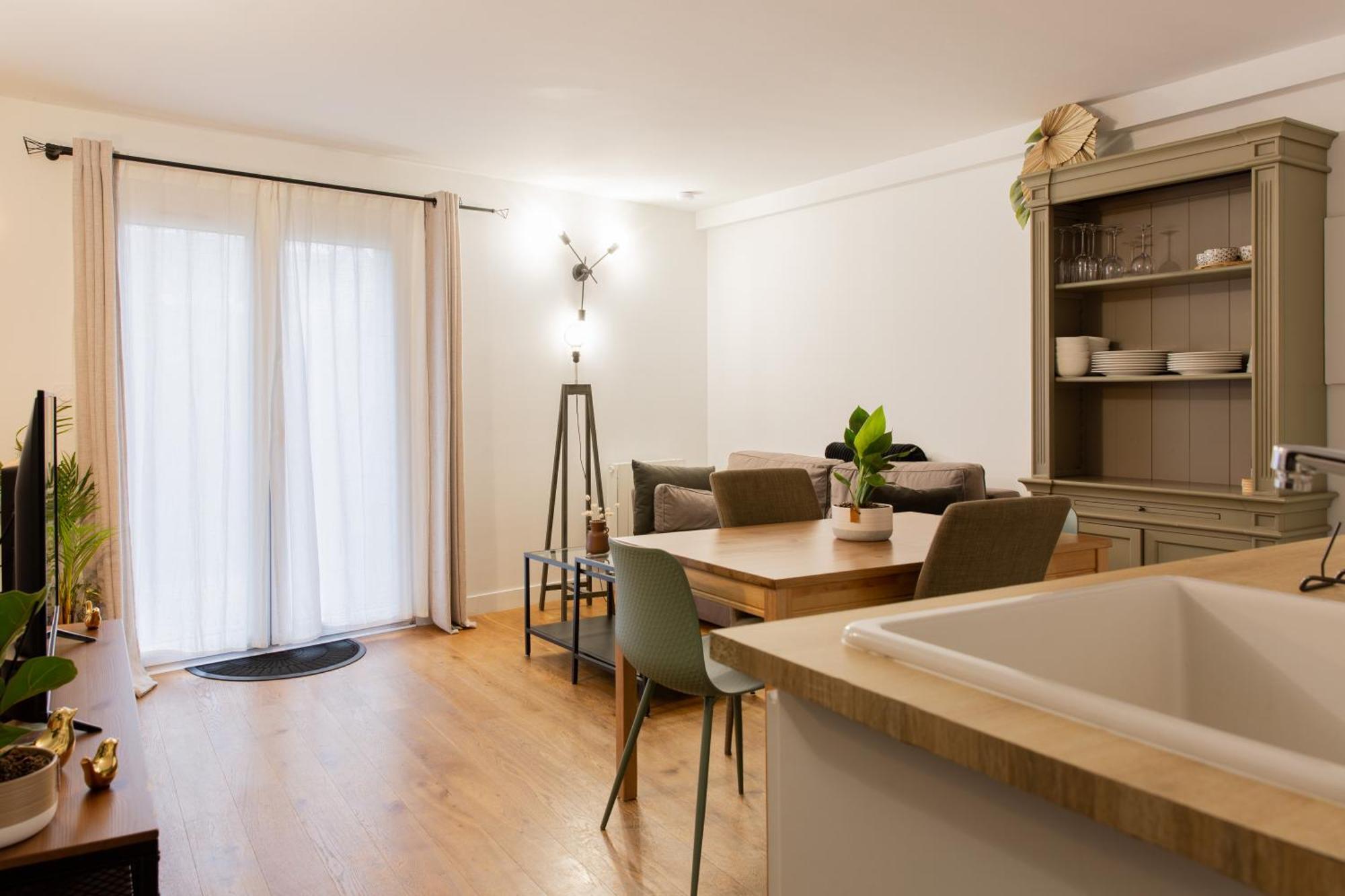 Delalauret Apartment - Vannes Centre Екстериор снимка