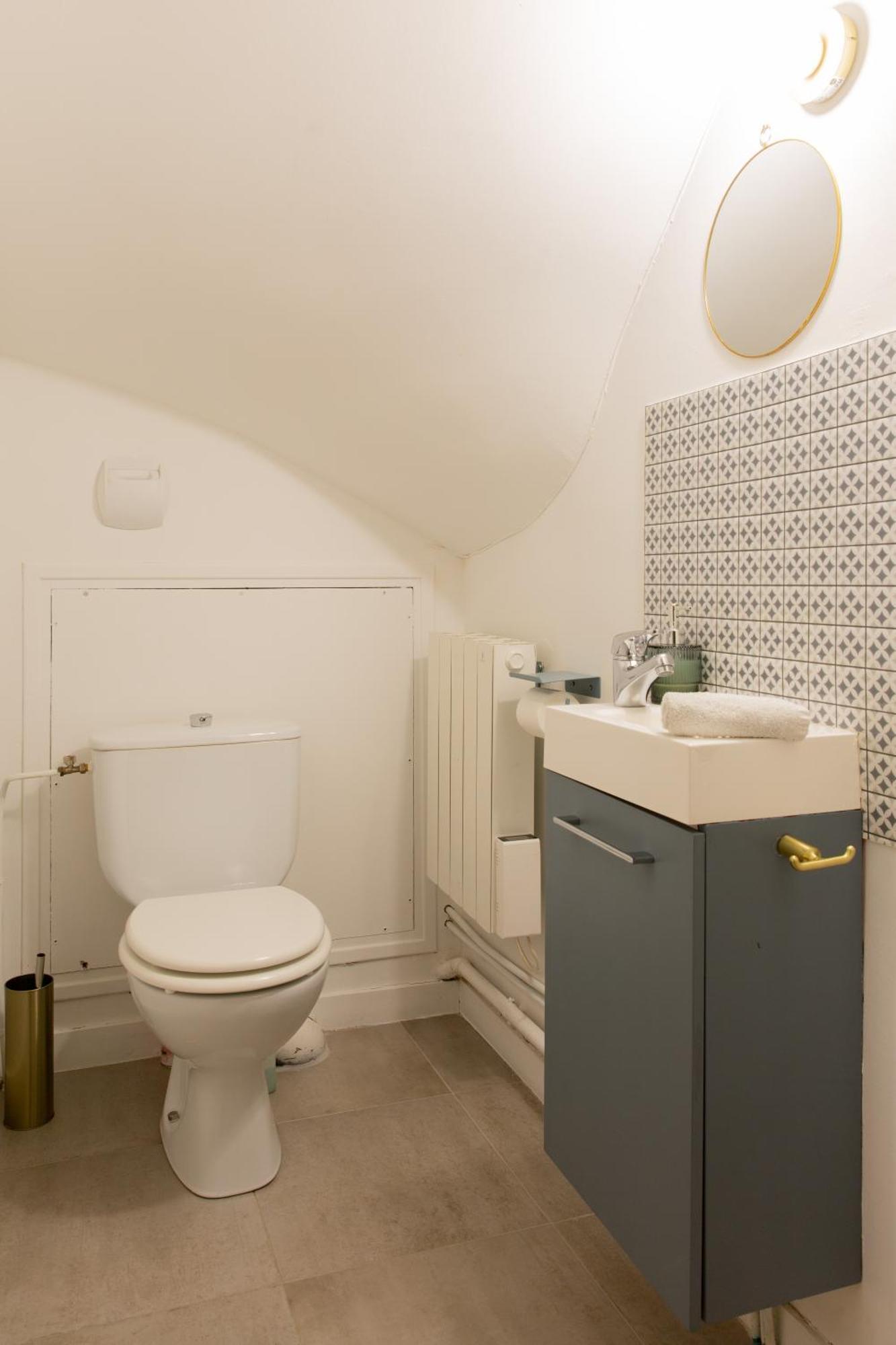 Delalauret Apartment - Vannes Centre Екстериор снимка